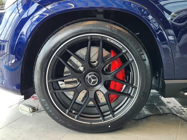 2025 Mercedes-Benz GLE Vehicle Photo in HOUSTON, TX 77079
