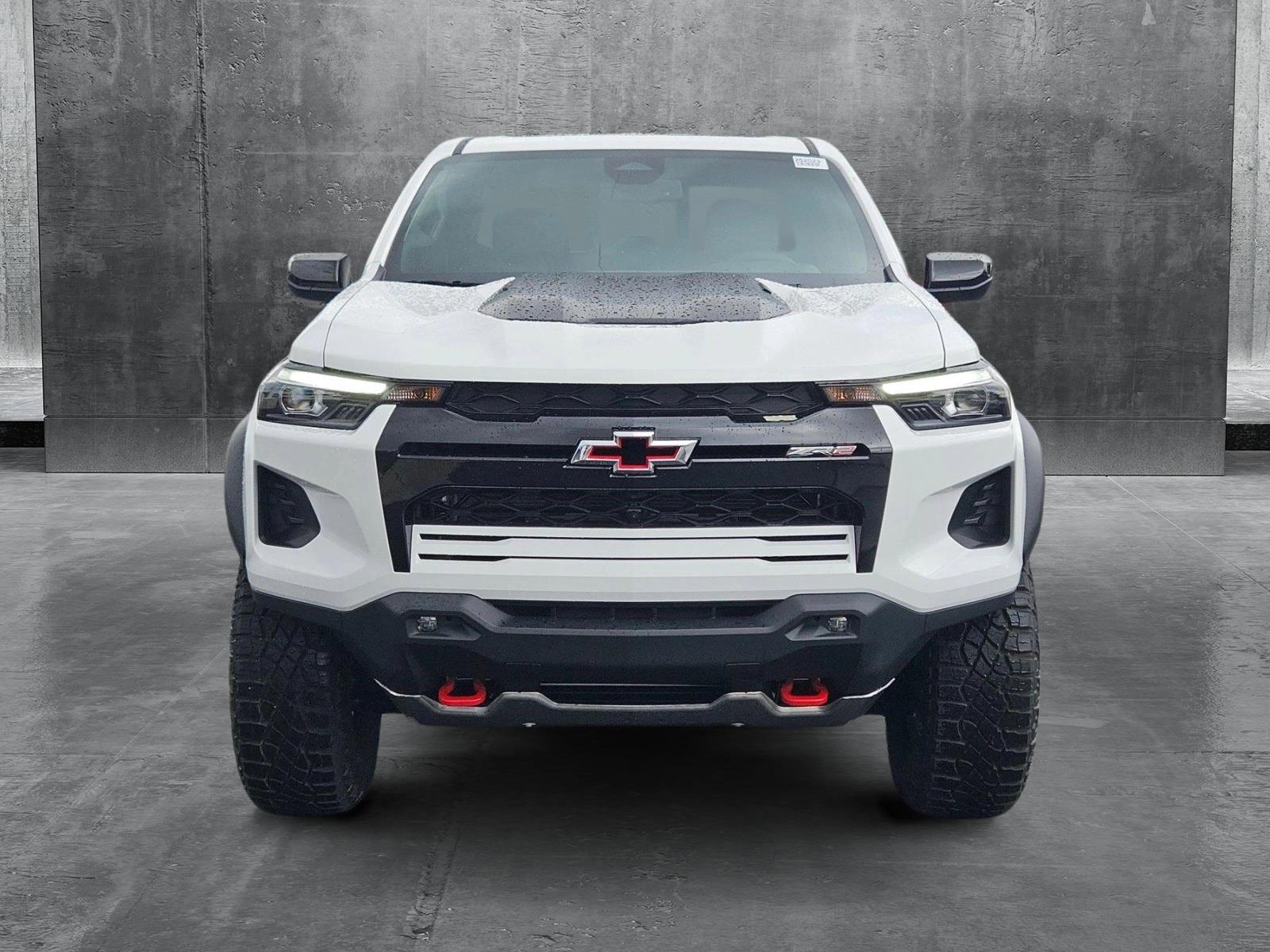 2025 Chevrolet Colorado Vehicle Photo in GILBERT, AZ 85297-0446