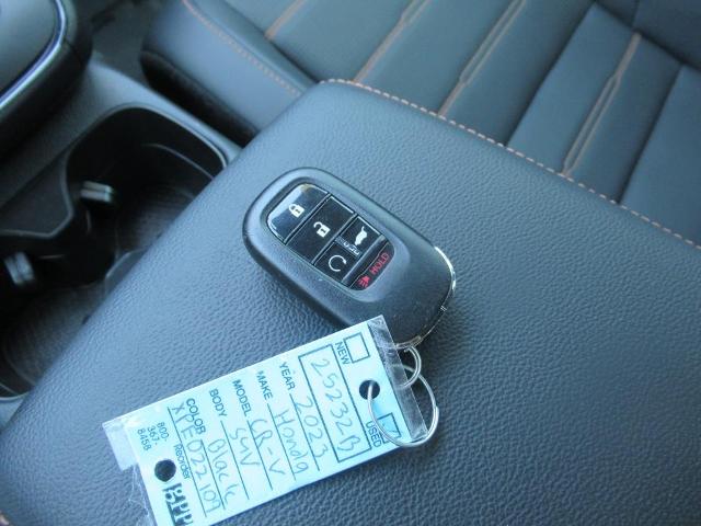 2023 Honda CR-V Hybrid Vehicle Photo in LEESBURG, FL 34788-4022