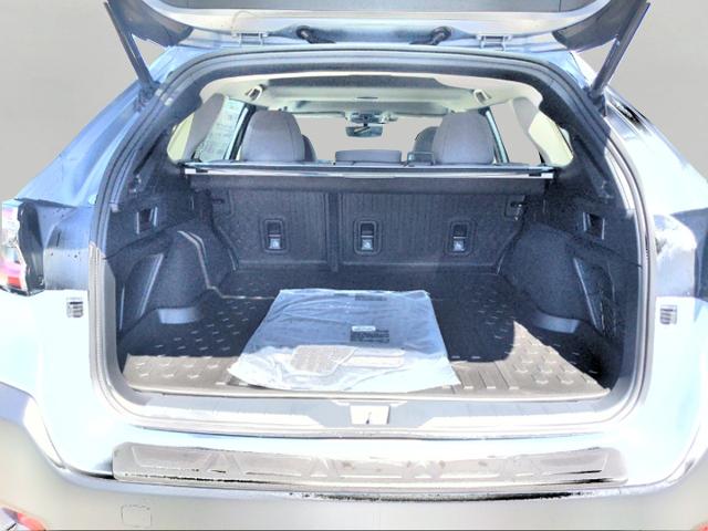 2025 Subaru Outback Vehicle Photo in Green Bay, WI 54304