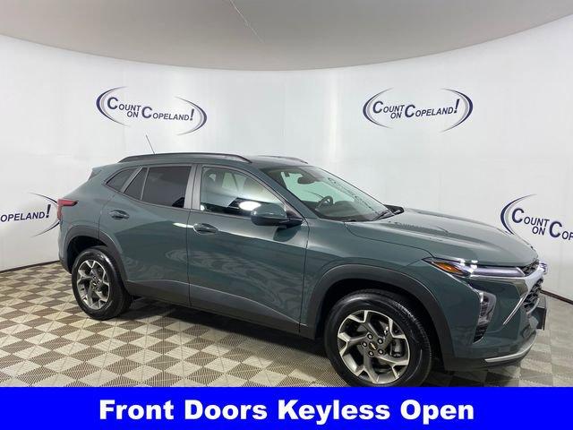 2025 Chevrolet Trax Vehicle Photo in BROCKTON, MA 02301-7113