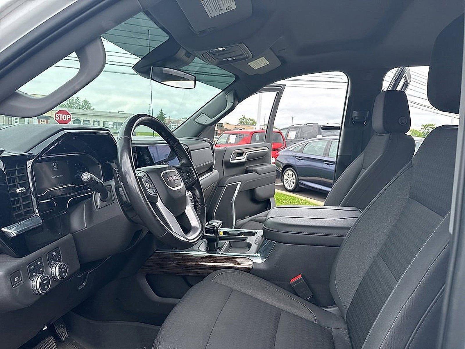 2023 GMC Sierra 1500 Vehicle Photo in Harrisburg, PA 17111