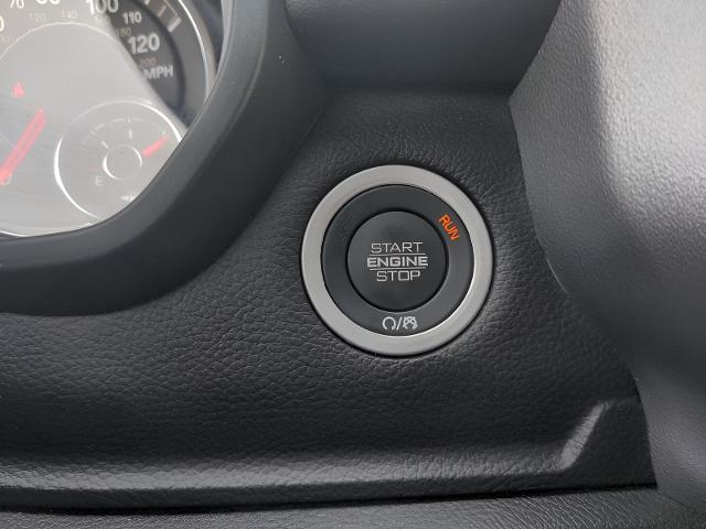 2025 Ram 1500 Vehicle Photo in Green Bay, WI 54304