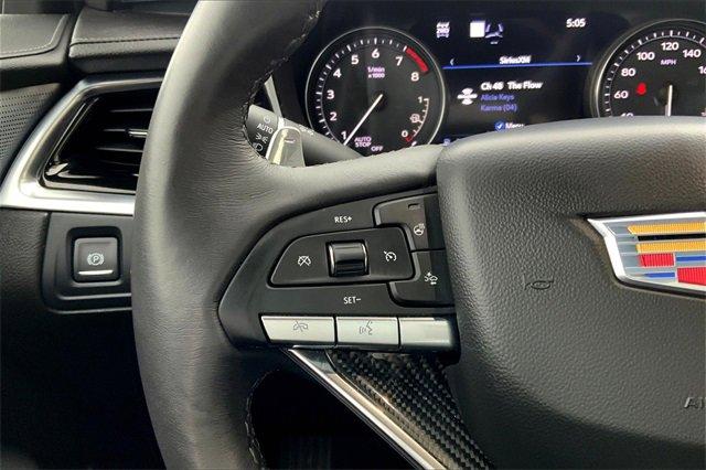 2023 Cadillac XT6 Vehicle Photo in TOPEKA, KS 66609-0000
