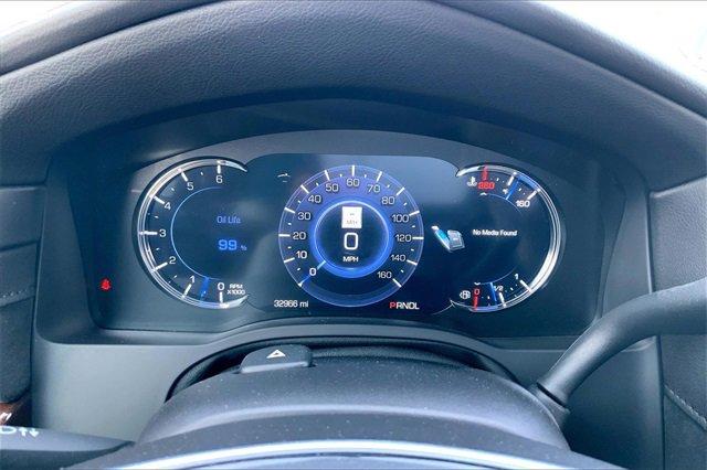 2020 Cadillac Escalade Vehicle Photo in KANSAS CITY, MO 64114-4502