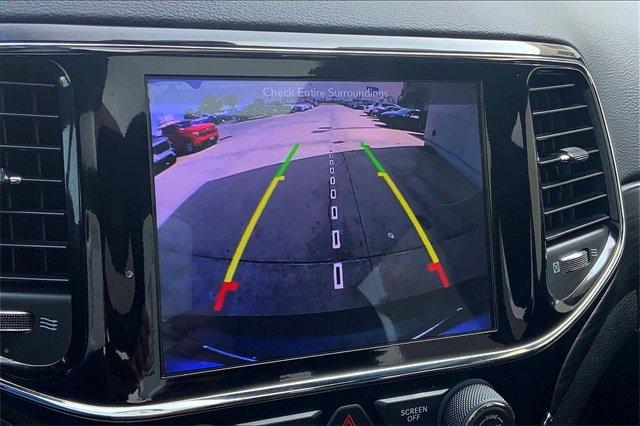2019 Jeep Grand Cherokee Vehicle Photo in TOPEKA, KS 66609-0000