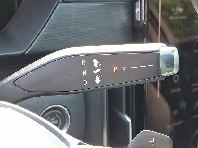 2024 GMC Acadia Vehicle Photo in TREVOSE, PA 19053-4984