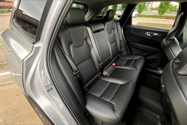 2025 Volvo XC60 Vehicle Photo in Houston, TX 77007
