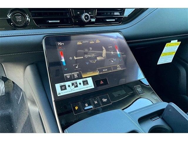 2025 INFINITI QX80 Vehicle Photo in San Antonio, TX 78230