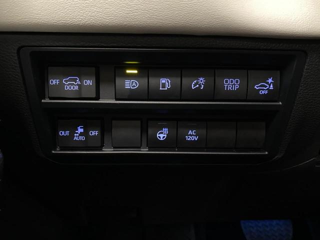2023 Toyota Sequoia Vehicle Photo in Appleton, WI 54913