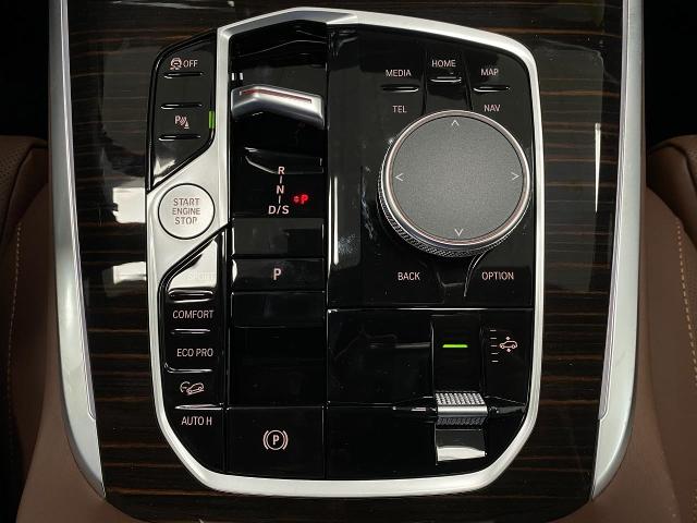 2026 BMW X7 xDrive40i Vehicle Photo in Appleton, WI 54913