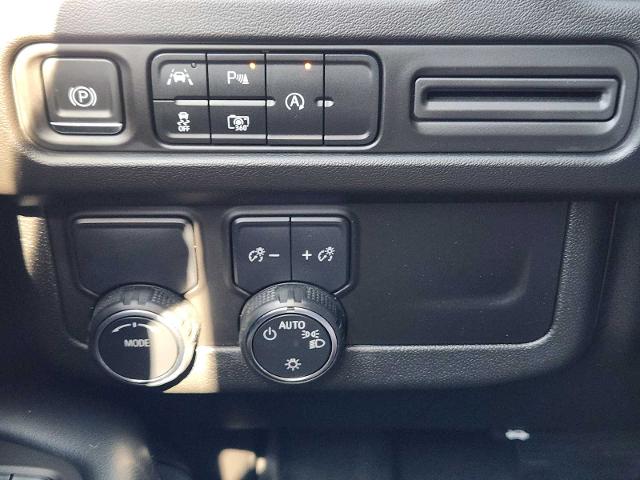 2023 Chevrolet Tahoe Vehicle Photo in DENTON, TX 76210-9321