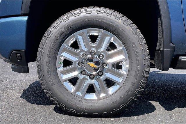 2025 Chevrolet Silverado 2500 HD Vehicle Photo in INDEPENDENCE, MO 64055-1314