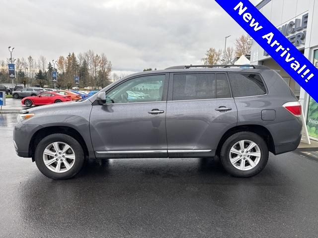 2012 Toyota Highlander Vehicle Photo in Puyallup, WA 98371