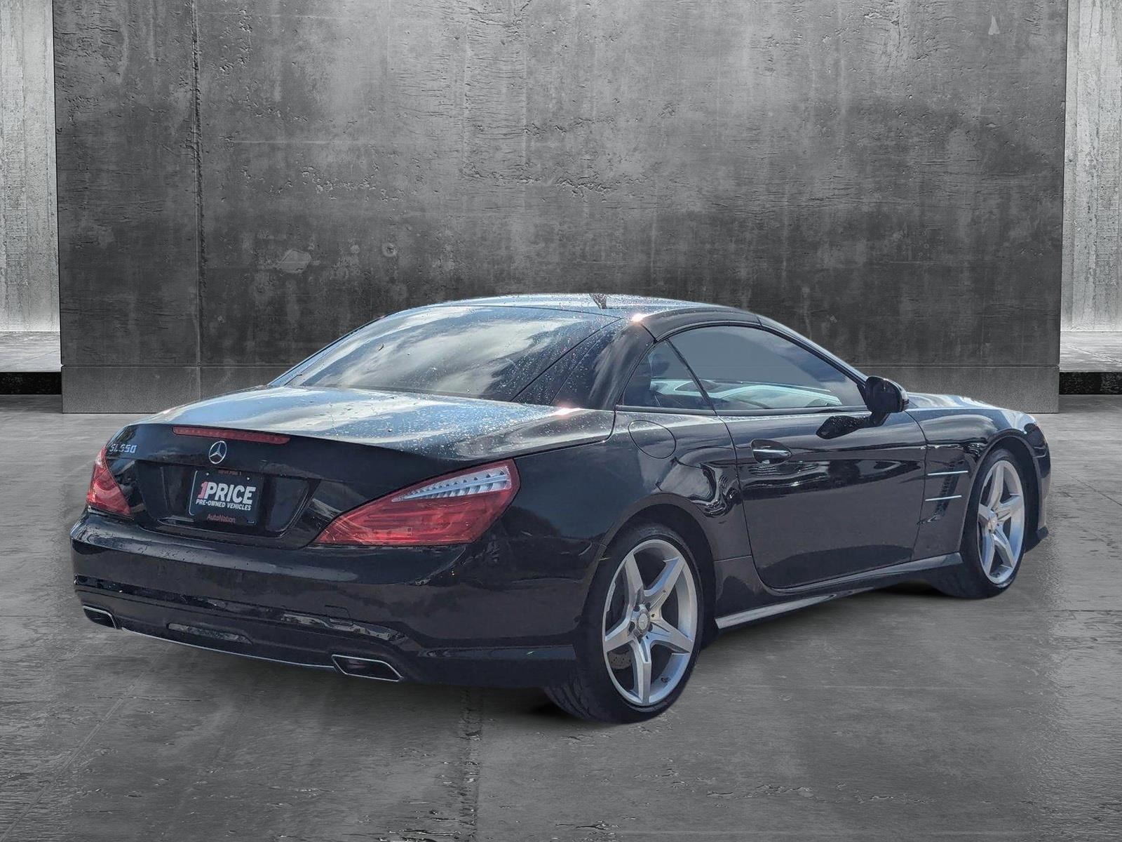 2014 Mercedes-Benz SL-Class Vehicle Photo in Delray Beach, FL 33444