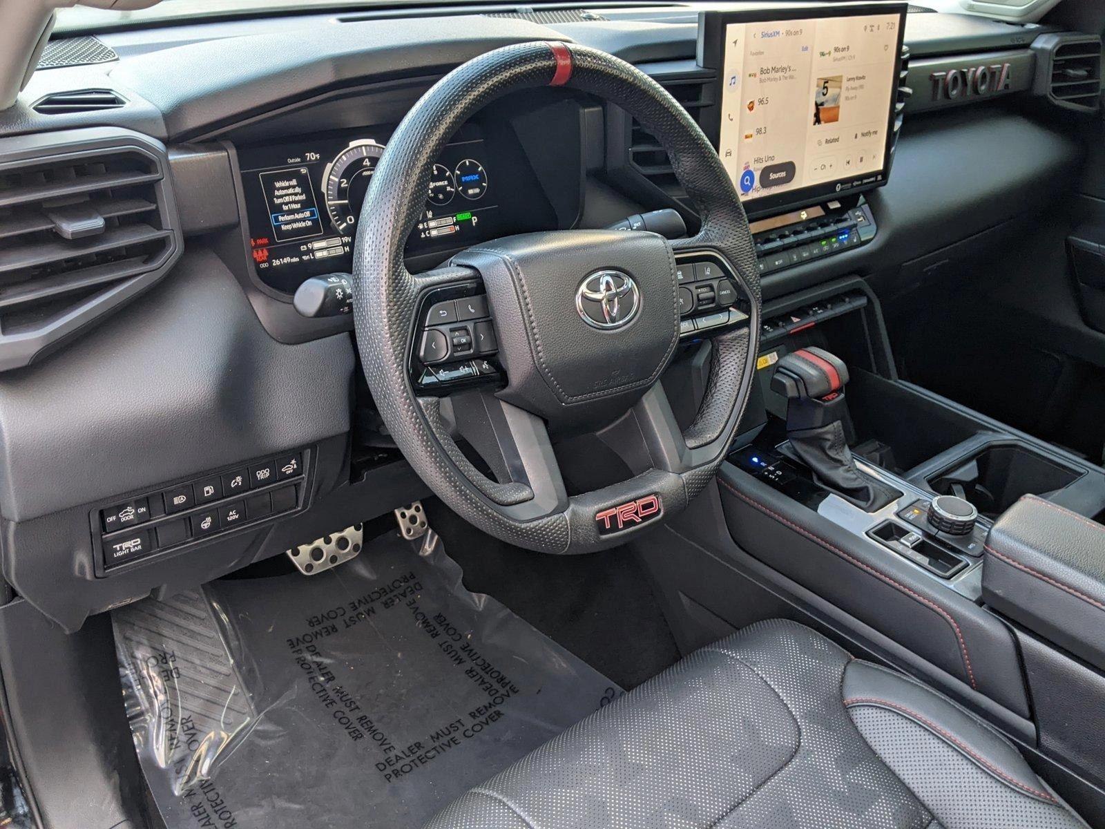 2022 Toyota Tundra 4WD Vehicle Photo in PEMBROKE PINES, FL 33024-6534