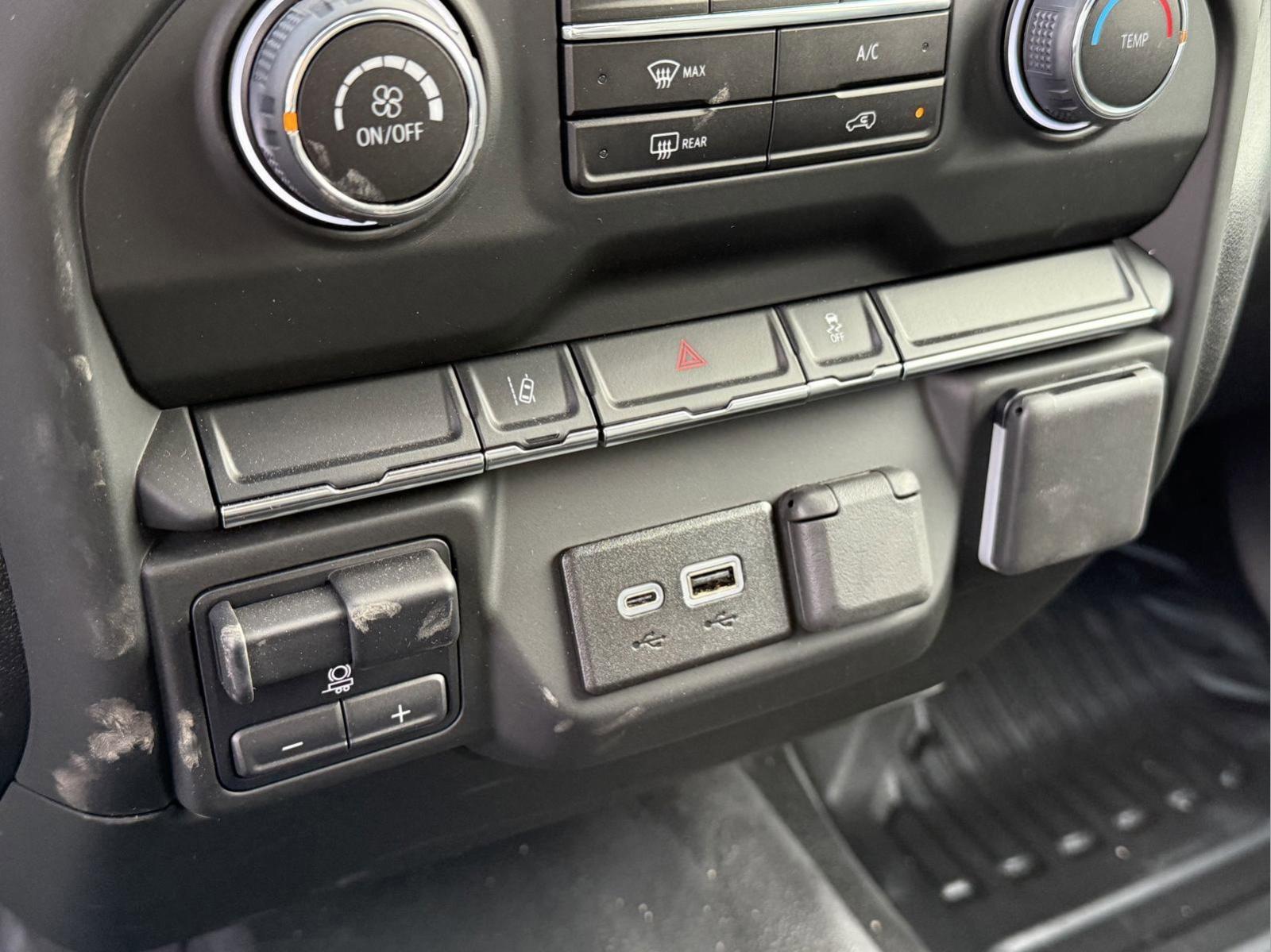 2024 Chevrolet Silverado 2500 HD Vehicle Photo in GEORGETOWN, TX 78626-7508