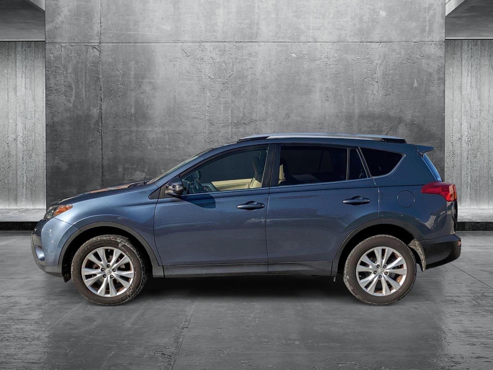 2013 Toyota RAV4 Vehicle Photo in Bethesda, MD 20852