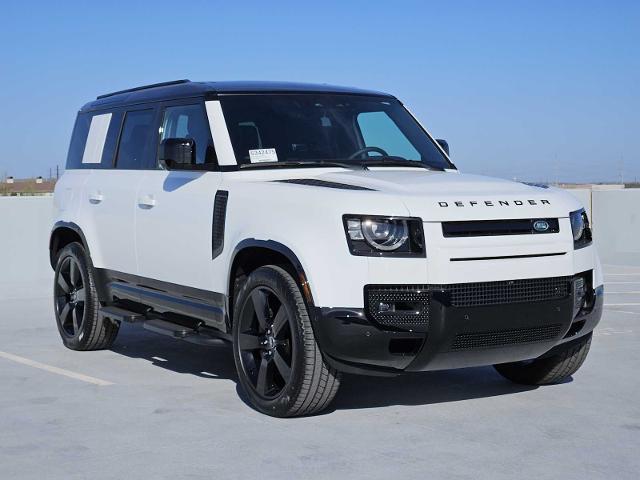 2025 Defender Vehicle Photo in AUSTIN, TX 78717
