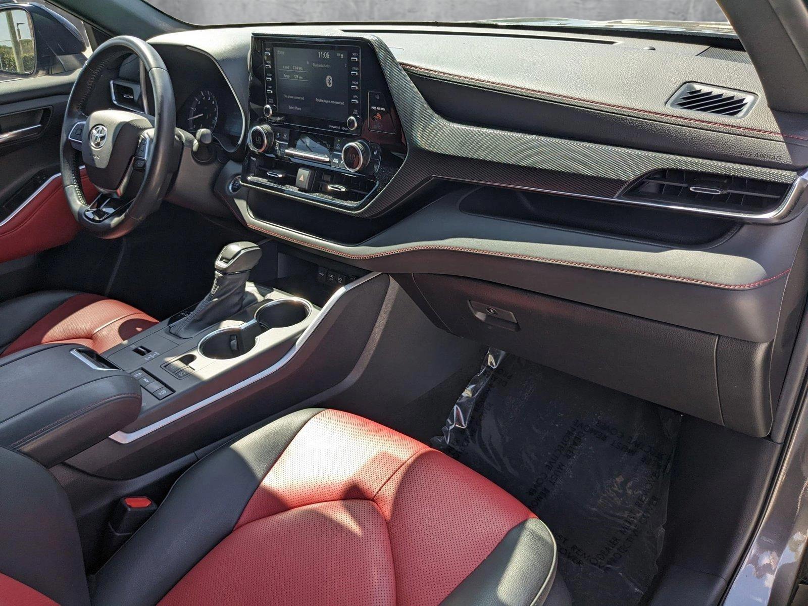 2021 Toyota Highlander Vehicle Photo in Davie, FL 33331