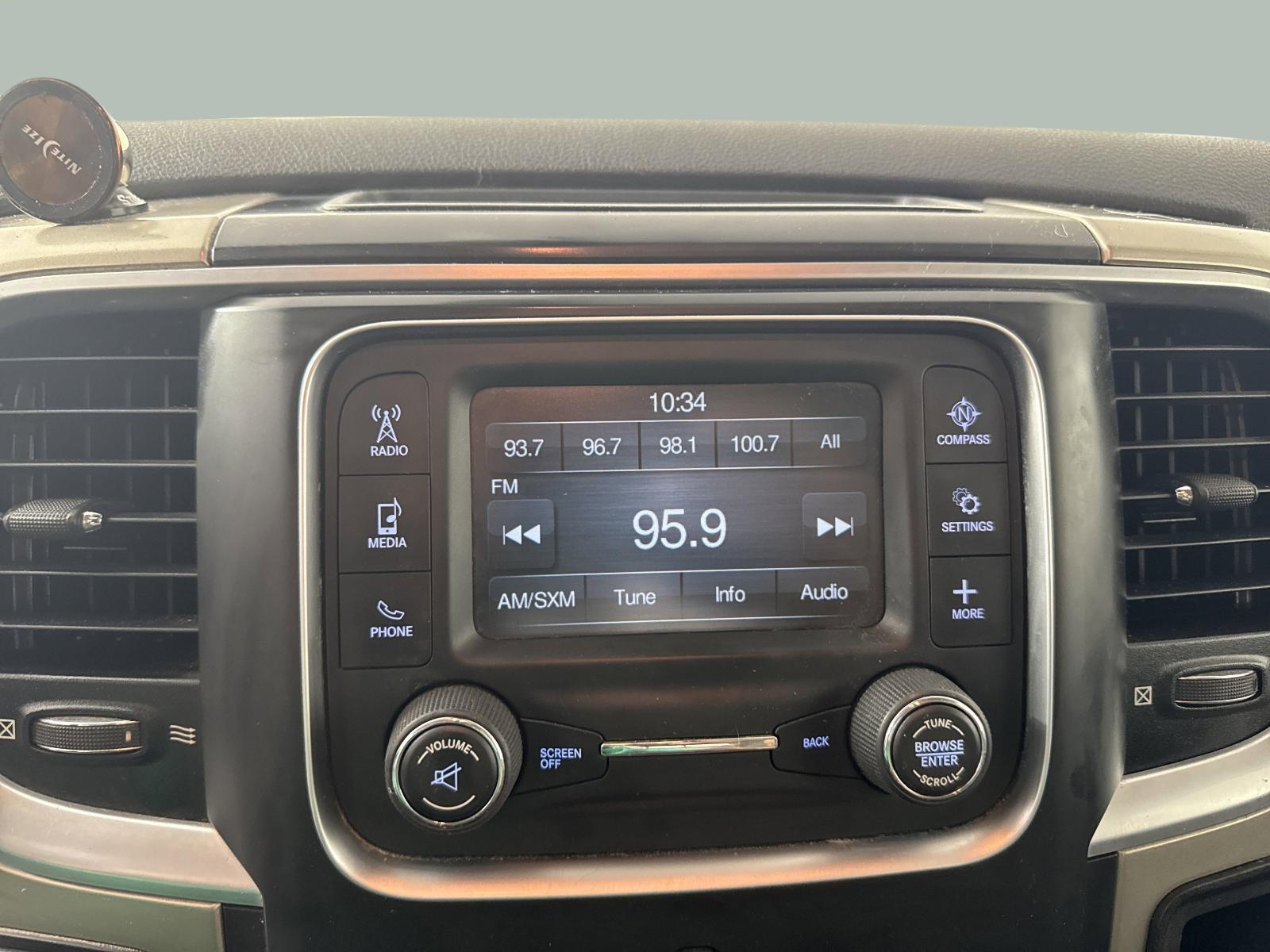 2015 Ram 1500 Vehicle Photo in GEORGETOWN, TX 78626-7508