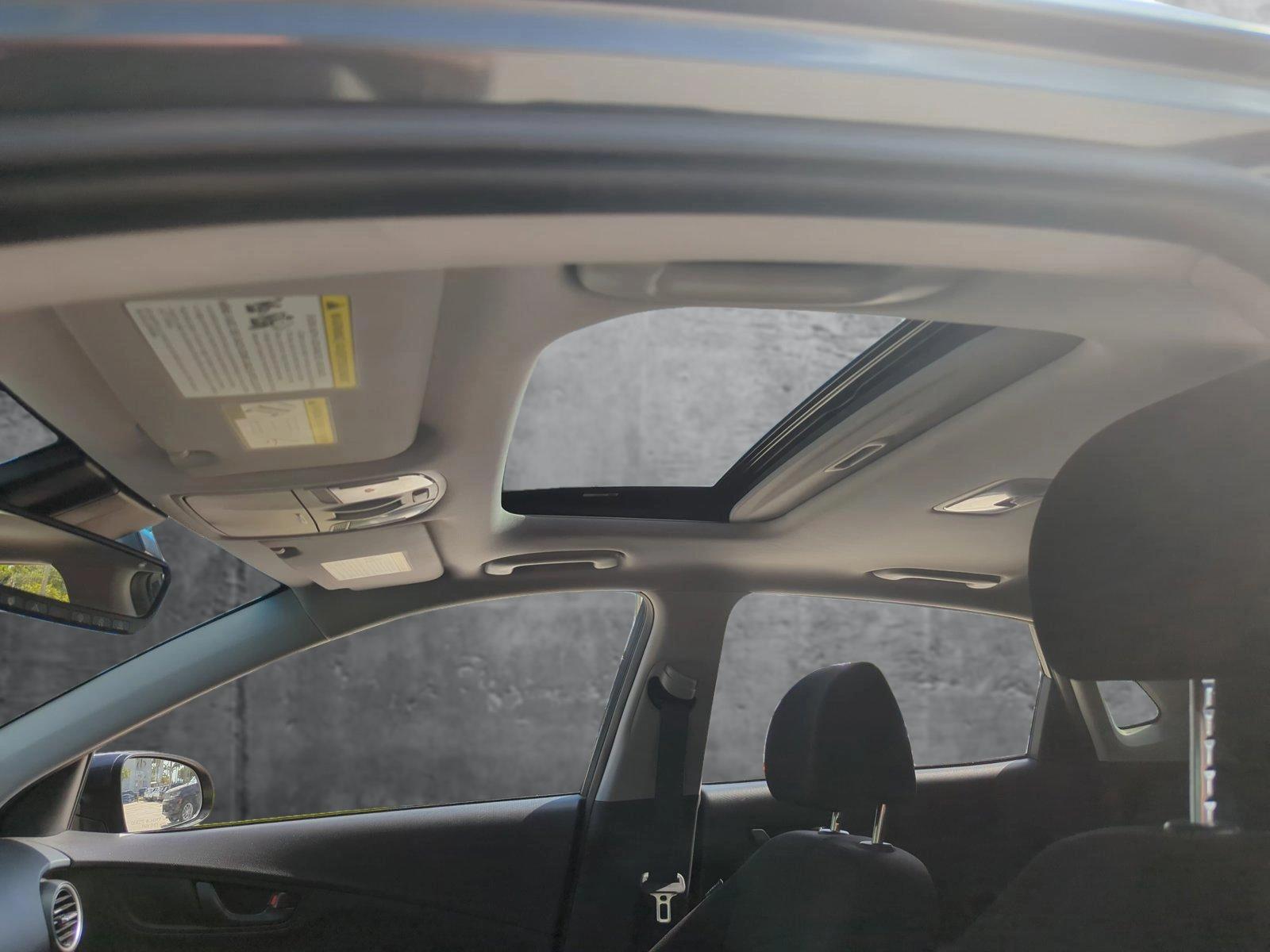 2021 Hyundai KONA Vehicle Photo in Pembroke Pines, FL 33027