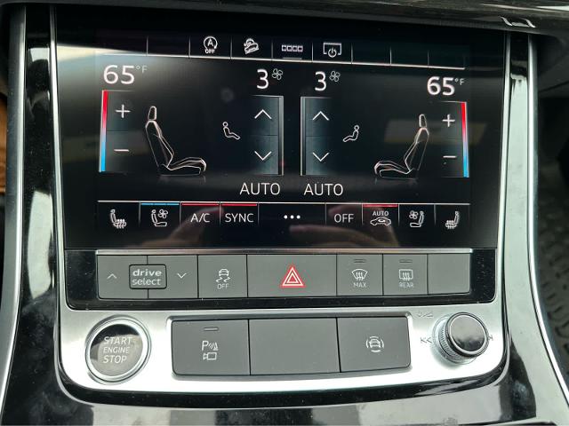 2025 Audi Q8 Vehicle Photo in HOUSTON, TX 77090