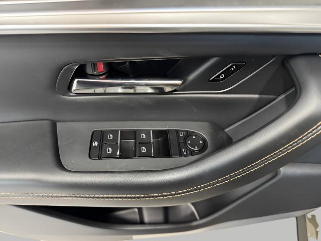 2025 Mazda CX-70 PHEV Vehicle Photo in Green Bay, WI 54304