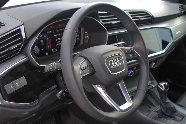 2024 Audi Q3 Vehicle Photo in SUGAR LAND, TX 77478