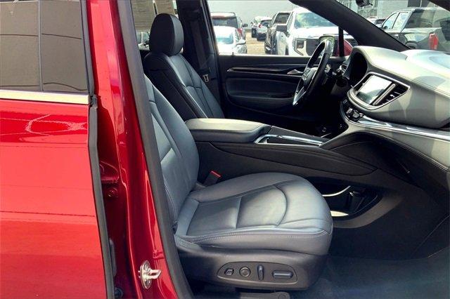 2024 Buick Enclave Vehicle Photo in TOPEKA, KS 66609-0000