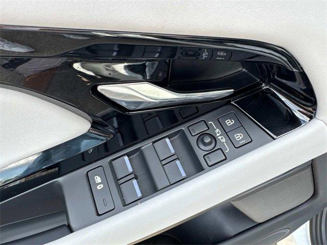 2024 Land Rover Range Rover Evoque Vehicle Photo in BATON ROUGE, LA 70809-4546