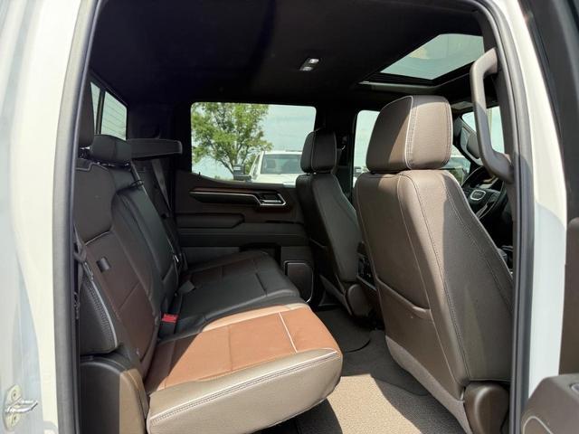 2024 GMC Sierra 1500 Vehicle Photo in COLUMBIA, MO 65203-3903