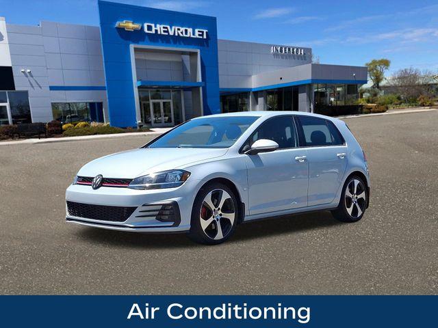 2018 Volkswagen Golf GTI Vehicle Photo in DANBURY, CT 06810-5034