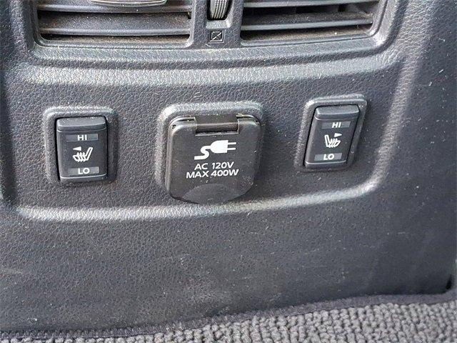 2017 Nissan Titan Vehicle Photo in LANCASTER, PA 17601-0000