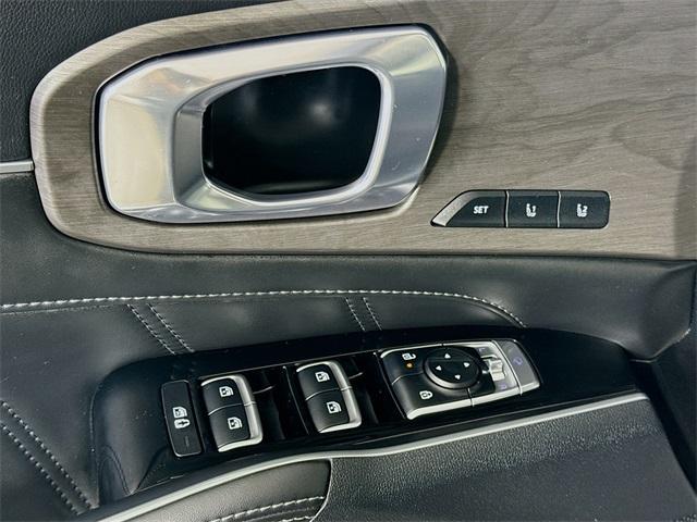 2024 Kia Sorento Vehicle Photo in Everett, WA 98204