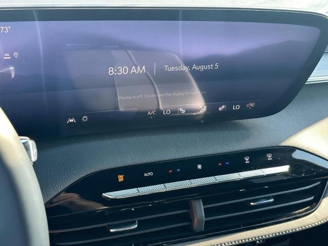 2026 Buick Enclave Vehicle Photo in COLUMBIA, MO 65203-3903