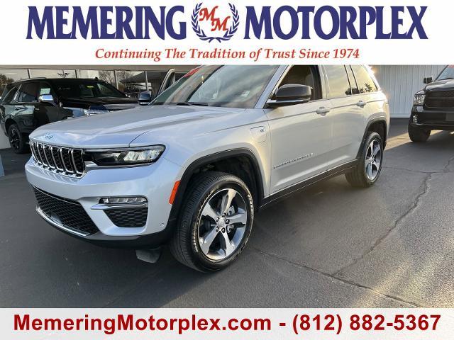 2022 Jeep Grand Cherokee 4xe Vehicle Photo in VINCENNES, IN 47591-5519