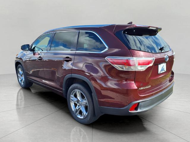 2015 Toyota Highlander Hybrid Vehicle Photo in Appleton, WI 54914