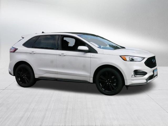 2024 Ford Edge Vehicle Photo in Oshkosh, WI 54901