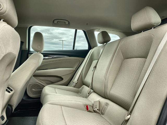 2018 Buick Regal TourX Vehicle Photo in WILLIAMSVILLE, NY 14221-2883