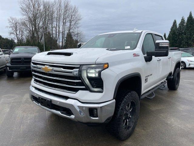 2024 Chevrolet Silverado 3500 HD Vehicle Photo in PUYALLUP, WA 98371-4149