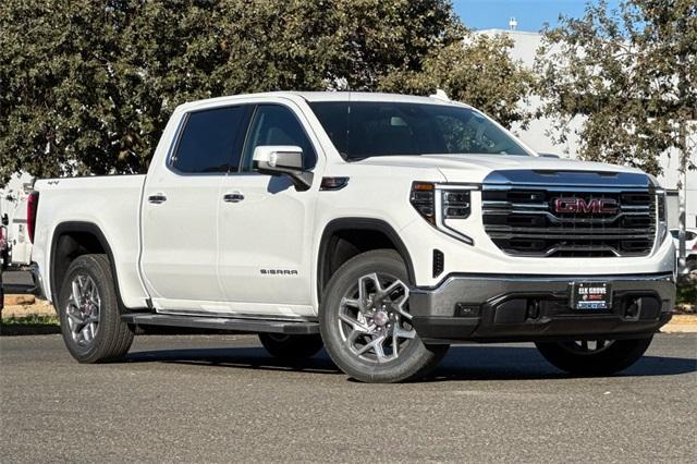 2025 GMC Sierra 1500 Vehicle Photo in ELK GROVE, CA 95757-8703