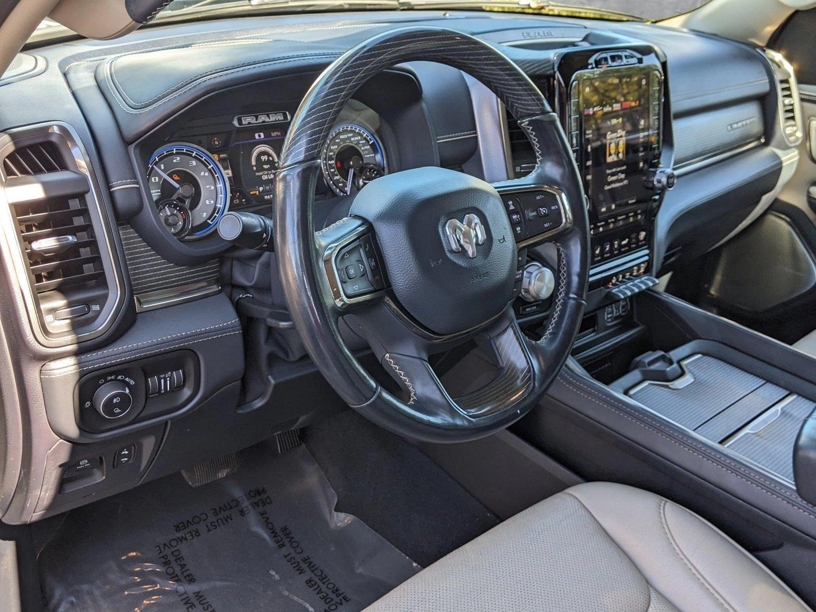 2020 Ram 1500 Vehicle Photo in PEMBROKE PINES, FL 33024-6534