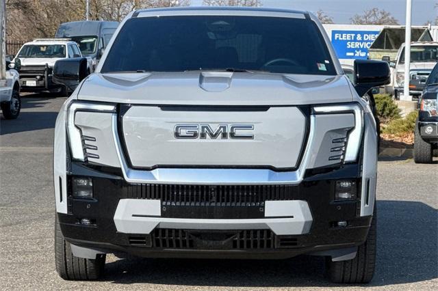 2025 GMC Sierra EV Vehicle Photo in ELK GROVE, CA 95757-8703