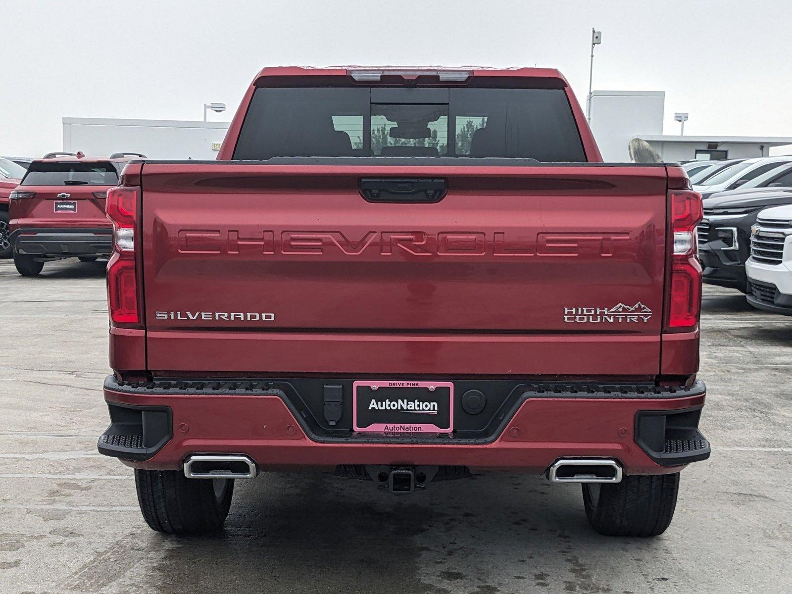 2025 Chevrolet Silverado 1500 Vehicle Photo in MIAMI, FL 33134-2699