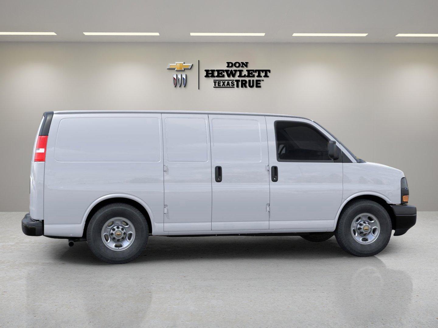 2024 Chevrolet Express Cargo 2500 Vehicle Photo in GEORGETOWN, TX 78626-7508