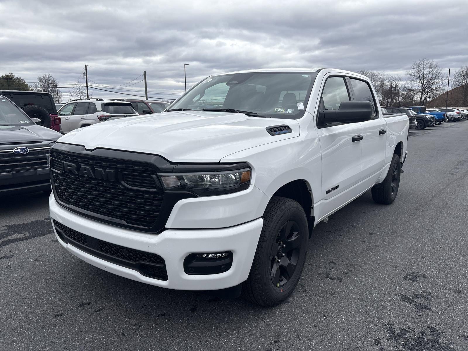 2025 Ram 1500 Vehicle Photo in Mechanicsburg, PA 17050-1707