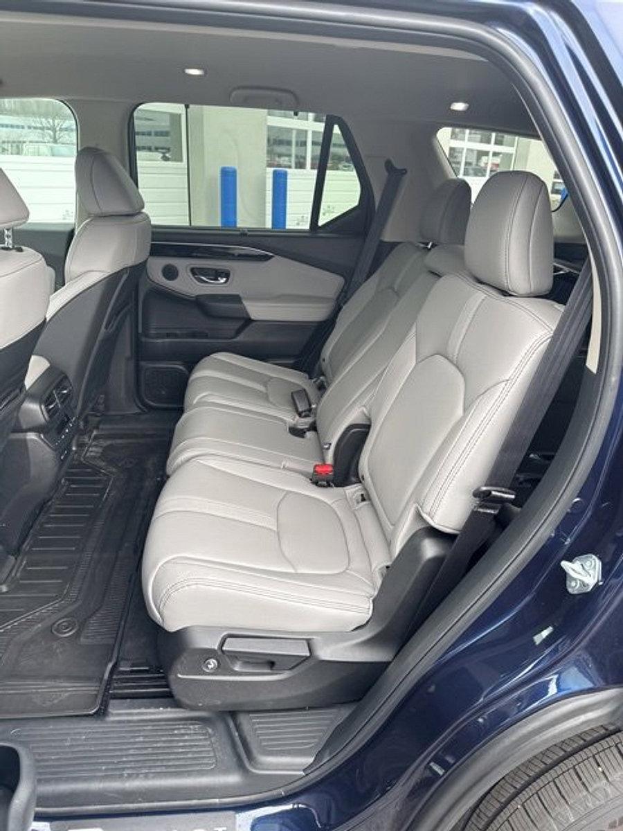 2025 Honda Pilot Vehicle Photo in Harrisburg, PA 17111