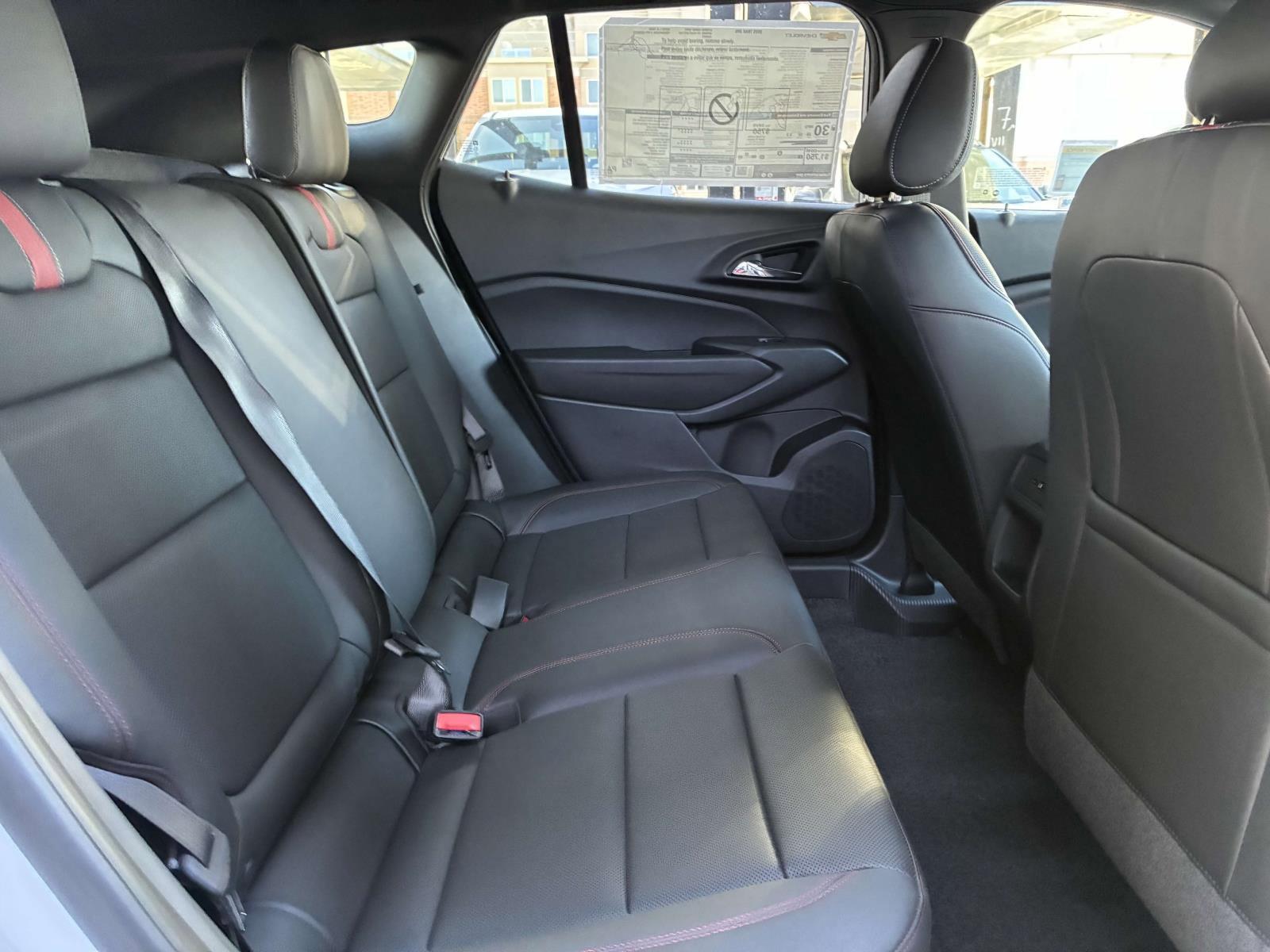 2025 Chevrolet Trax Vehicle Photo in LOS ANGELES, CA 90007-3794