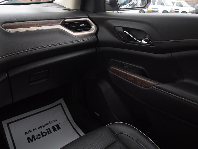 2022 GMC Acadia Vehicle Photo in MADISON, IN 47250-1611